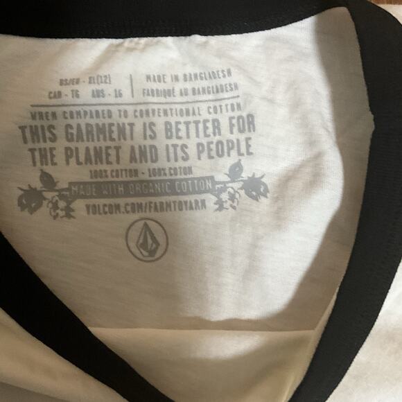 NWT Stone Heart Cream With Black Trim-Size XL - Picture 4 of 11